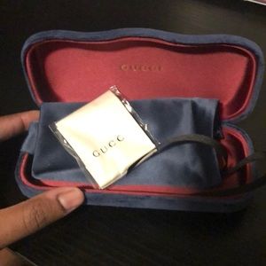 Glasses case and carry bag